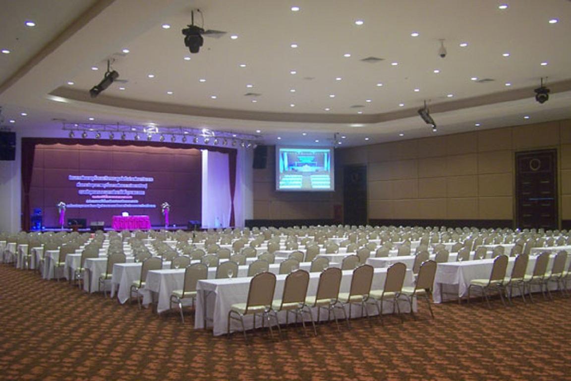 Grand Mandarin Betong Hotel Exterior foto